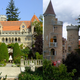 Illustration for article titled Incredible Castles That Were Built By Only One Person